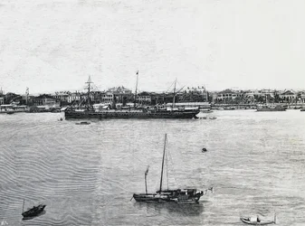 Hafen von Shanghai wenige Wochen vor dem Ausbruch des Krieges