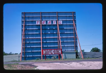 Trail Drive-In, Athens, Texas, USA