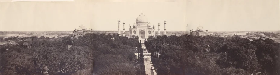 Das Taj Mahal vom Tor aus