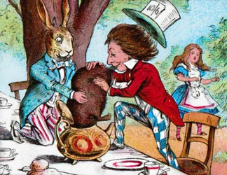 Der verrückte Hutmacher und der März-Hase versuchen, das Murmeltier in eine Teekanne zu stecken