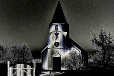 Unsere Kirche am Abend, 2015