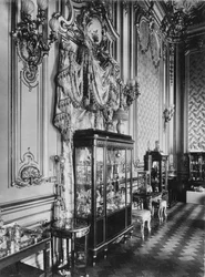 Die Ausstellung des Fabergé-Hauses, 1902