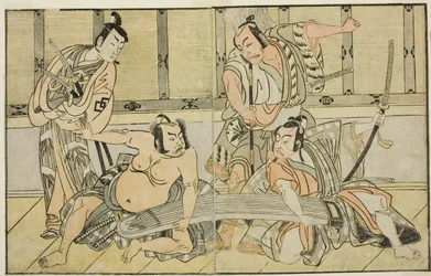 Die Schauspieler Ichikawa Yaozo II als Kujaku no Saburo, Matsumoto Koshiro II als Hata no Daizen Taketora, Nakajima Mihoemon II als Aramaki Mimishiro und Nakamura Shocho I als Ki no Tsurayuki (von rechts nach links), im Stück Kuni no Hana Ono no Itsumoji, 