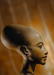 Kompositstein-Kopf einer Prinzessin aus Amarna, einer umfangreichen ägyptischen archäologischen Stätte