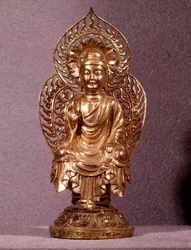 Koreanische Kunst: Buddhastatuette aus Gold. Silla-Zeit, 8.-10. Jahrhundert. Nationalmuseum von Korea