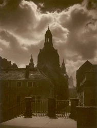 Dresden, Frauenkirche (s/w Foto)
