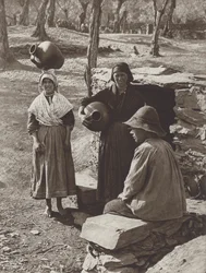 Spanien: Hurdanos am Brunnen