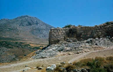 Die Mauern der Akropolis: Stätte der antiken Stadt Mykene