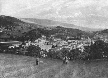 Llangollen und Crow Castle, ca. 1900