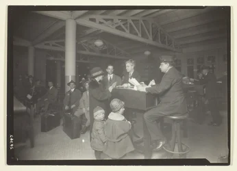 Deutsche Familie, Dolmetscher und Schreiber auf Ellis Island