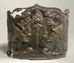 Silberne und vergoldete Kaiserkrone, Liao-Dynastie, 10.-11. Jahrhundert
