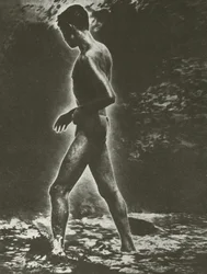 Junge und Welle