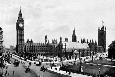 Das Parlament und die Westminster Hall vom Parliament Square aus gesehen, London, ca. 1905