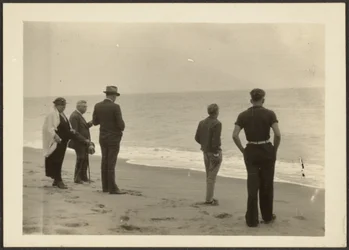 [Familie Fleckenstein am Strand]