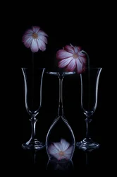 Zarte Blüten Glasflöten