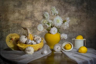 Zitronen, Dahlien, Ernte
