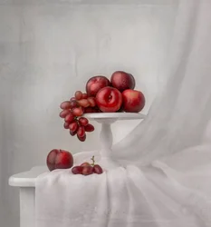 Elegante rote Früchte