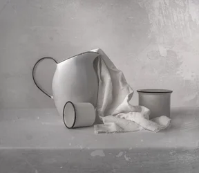 Emaillekrug und Becher
