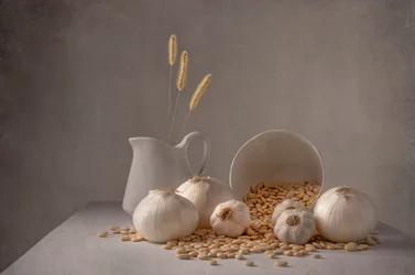 Knoblauch und Weiße Bohnen