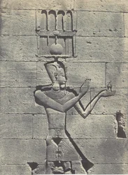 Nubien. Kalabscheh. Skulpturen der hinteren Fassade des Tempels