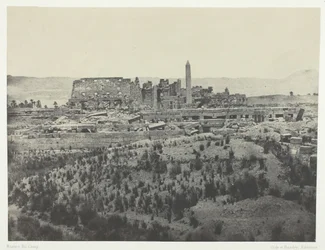Palais de Karkak, Gesamtansicht der Ruinen, von Osten aufgenommen, Theben, 1849-51, gedruckt 1852