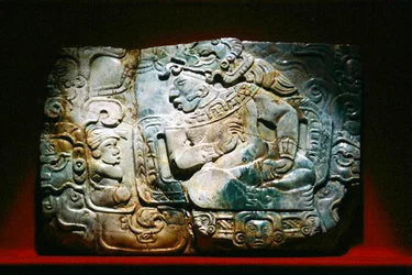Pektorale des Königs und Höflings, aus Nebaj, Guatemala, Klassische Periode