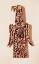 Adlerförmige Brosche (Metall und Emaille)