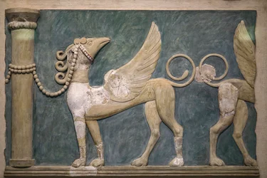 Fresko mit Greifen im Hochrelief. Palast von Knossos. 1600-1450 v. Chr.