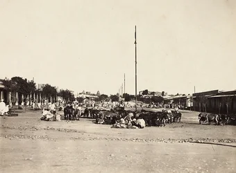 Bau eines Imperiums im faschistischen Zeitalter: der antike Marktplatz von Asmara, 09/05/1936