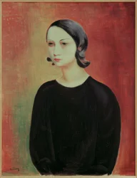 Mädchen in schwarzer Bluse