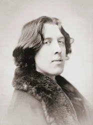 Oscar Wilde, frühe 1880er Jahre (s/w Foto)