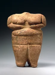 Neolithische Figur, Griechenland, ca. 4500-4000 v. Chr. (Kalkstein)