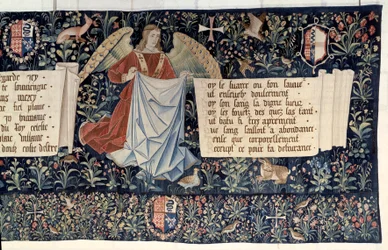 Apokalypse (1373-1383), Engel tragen die Werkzeuge der Passion