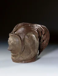 Topf in Form eines grotesken Kopfes, ca. 1895