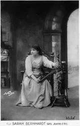 Henriette Rosine Bernard alias Sarah Bernhardt (1844-1923) als „Johanna von Orleans“ von Jules Barbier
