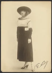 [Mlle Polaire]
