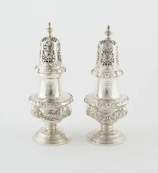 Paar Streuer, London, 1732-43