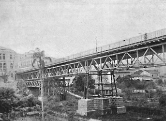 Viaducto do Cha, 1895