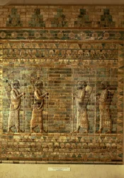 Fries der Bogenschützen der persischen Königsgarde, aus dem Palast von Darius dem Großen in Susa, Iran, Achämenidenzeit, ca. 500 v. Chr.