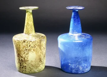 Persische frei geblasene Glasflaschen