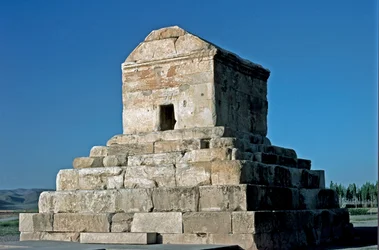 Ansicht des Grabes von Kyros II., Stätte von Pasargadae, 6. Jahrhundert v. Chr.