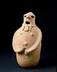 Phönizische Zivilisation: ovale Terrakotta-Statuette von Isla Plana (Ibiza). 5. Jahrhundert v. Chr. Dim. 24,7 cm. Ibiza, Archäologisches Museum