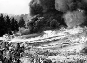 Französische Soldaten in den Schützengräben, Chemin des Dames