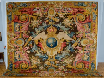 Louis XV Savonnerie Teppich mit königlichen Wappen, hergestellt von der Savonnerie Manufaktur, Frankreich, um 1740-1750