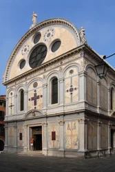 Ansicht der Kirche Santa Maria dei Miracoli in Venedig (Venezia) im Jahr 2007 von Pietro Lombardo und seinen Söhnen.