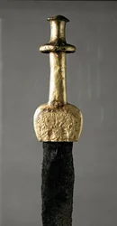 Schwert aus Guadalajara (Spanien), Detail des goldenen Griffs, prähistorische Zeit