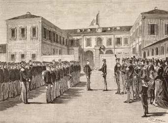 Prinz Vittorio Emanuele (1870-1946), Graf von Turin, verleiht Abschlüsse an Kadetten der Militärakademie von Mailand, Italien, 14. März