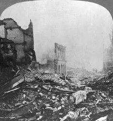 Ruinen von Bethune, Frankreich, Erster Weltkrieg, ca. 1915-1918