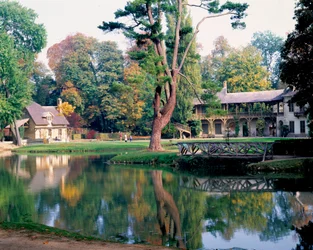 Das Haus der Königin im Weiler von Königin Marie Antoinette, im Park des Schlosses von Versailles