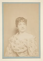 Ohne Titel (junge Frau)